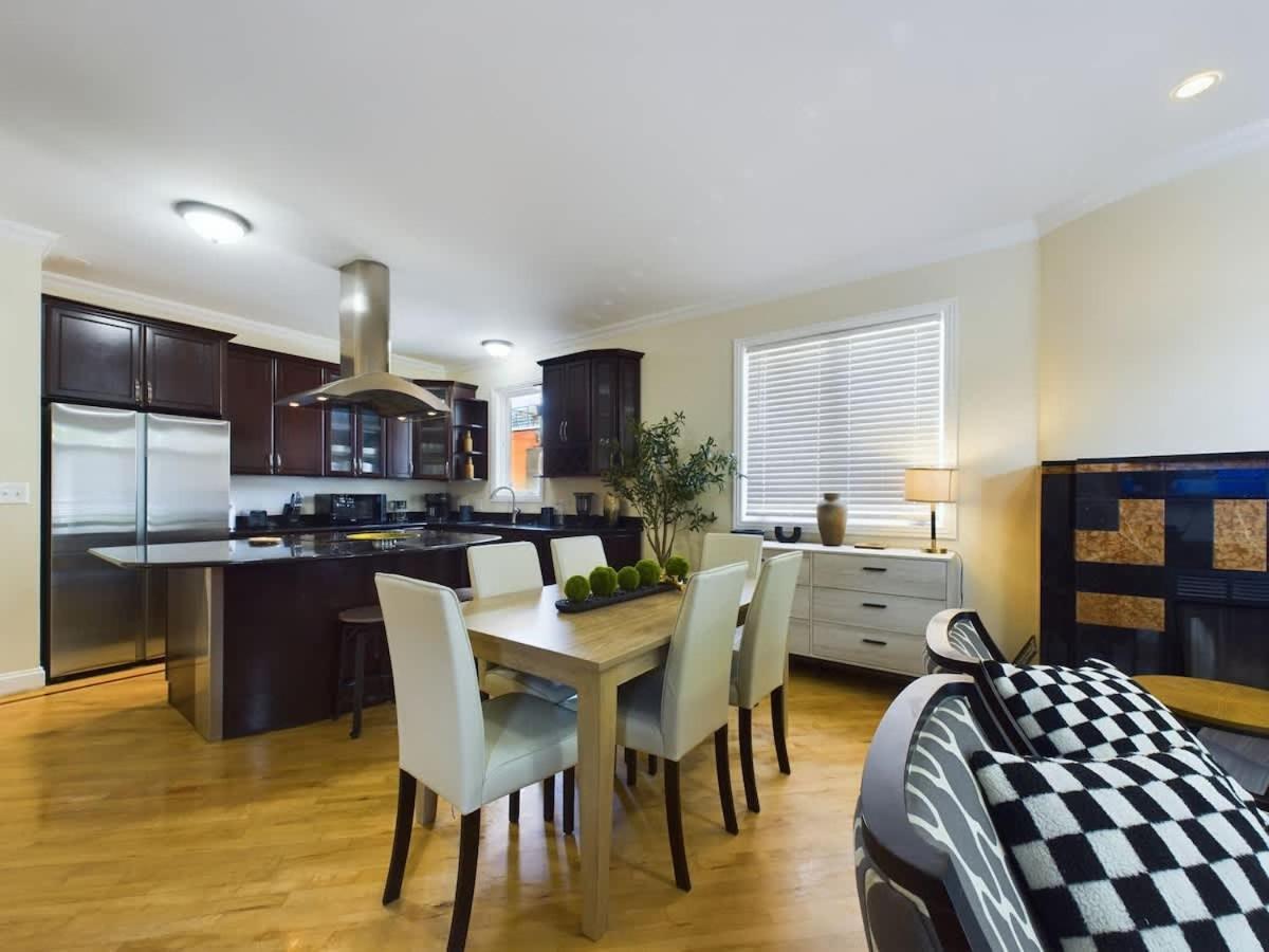 Luxe 4Br With Hot Tub & Game Room Chicago Esterno foto